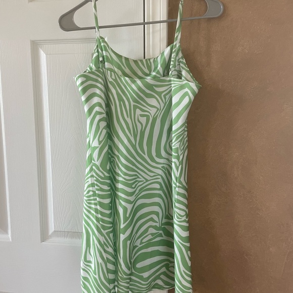 Princess Polly Dresses & Skirts - Princess Polly satin zebra dress- size US6.